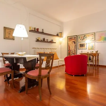 Hideout At Porta Romana Lägenhet